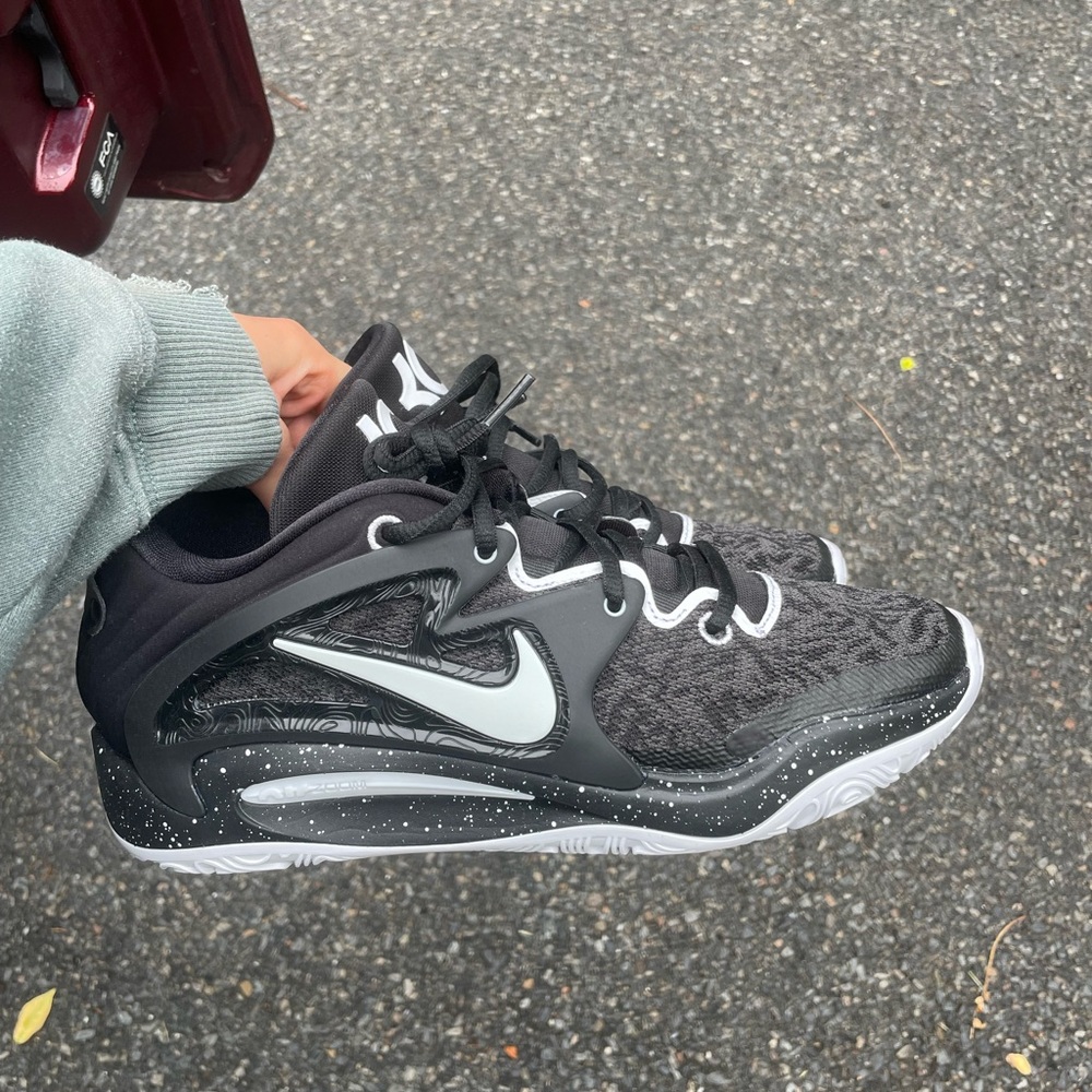 Nike Men’s Black and White Athletic Shoes